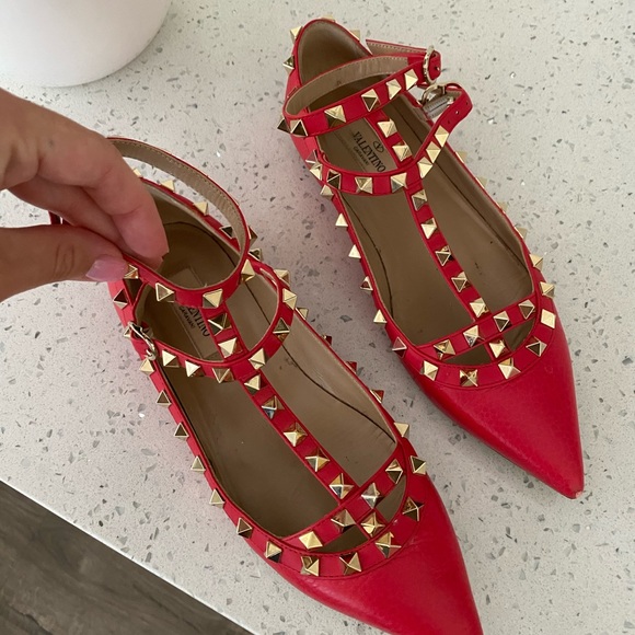 Used Valentino rockstud caged flats. Red. Sz 36.5 - Picture 3 of 10
